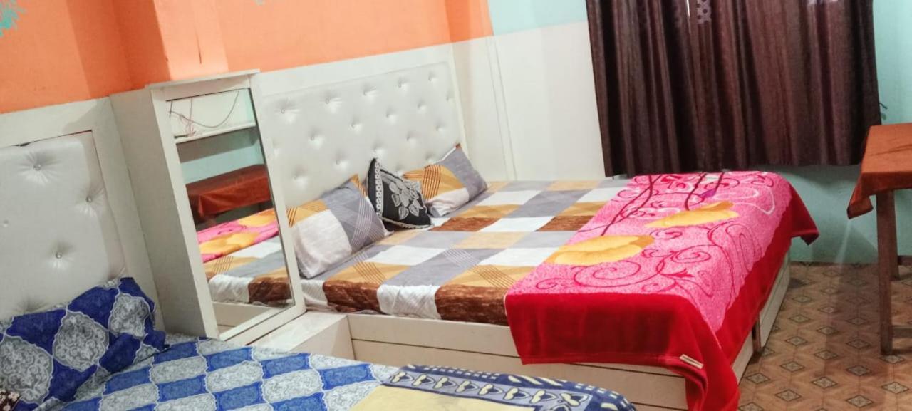 Maa Vaishno Guest House Varanasi Eksteriør bilde