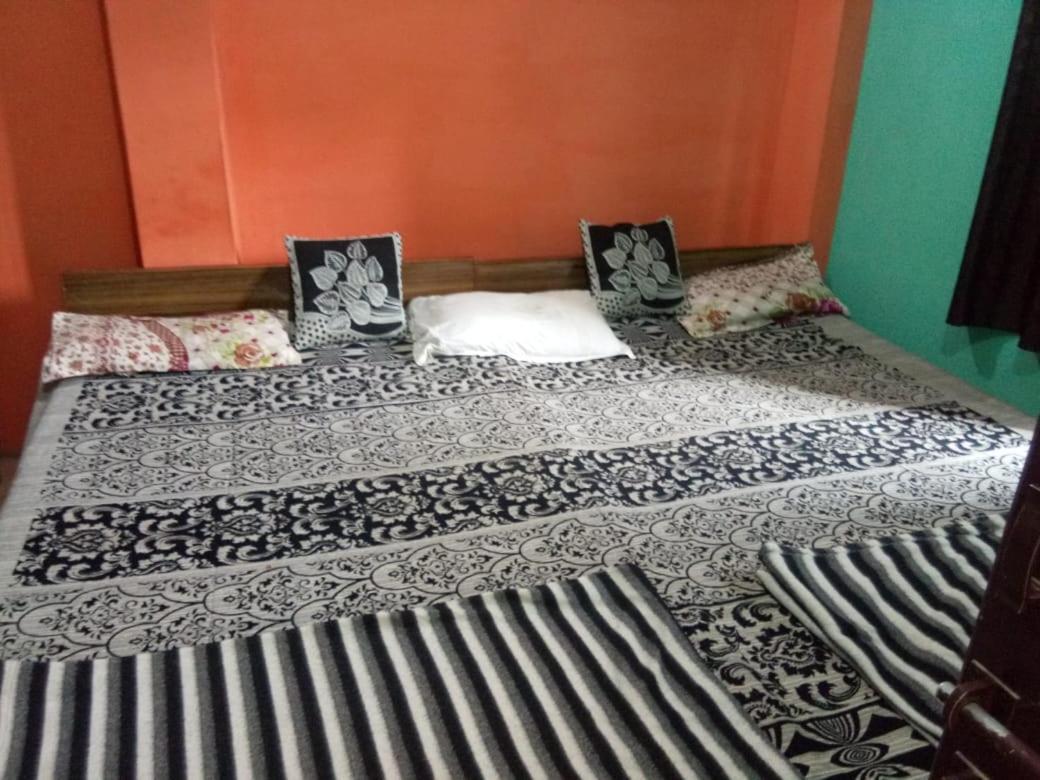 Maa Vaishno Guest House Varanasi Eksteriør bilde